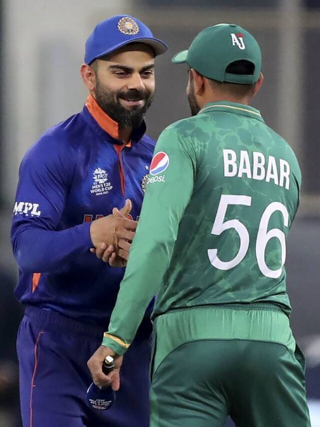 babar अपनी तुलना virat से करता है उससे कोई गेंदबाज नही डरता