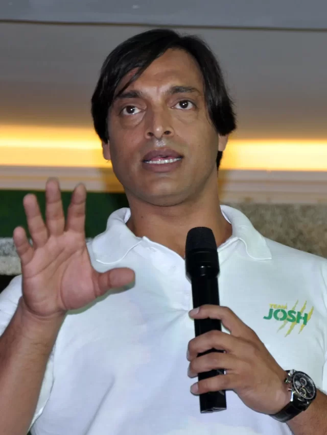 ‘Virat Kohli की सेंचुरी के रिकॉर्ड को Babar…’ Shoaib Akhtar ने…