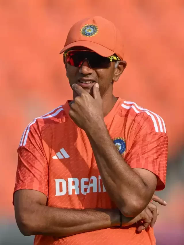 Team India New Coach: टीम इंडिया से राहुल द्रविड़ की हो सकती है..